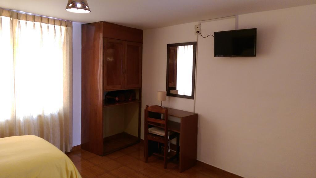 Hostal Panaka クスコ エクステリア 写真